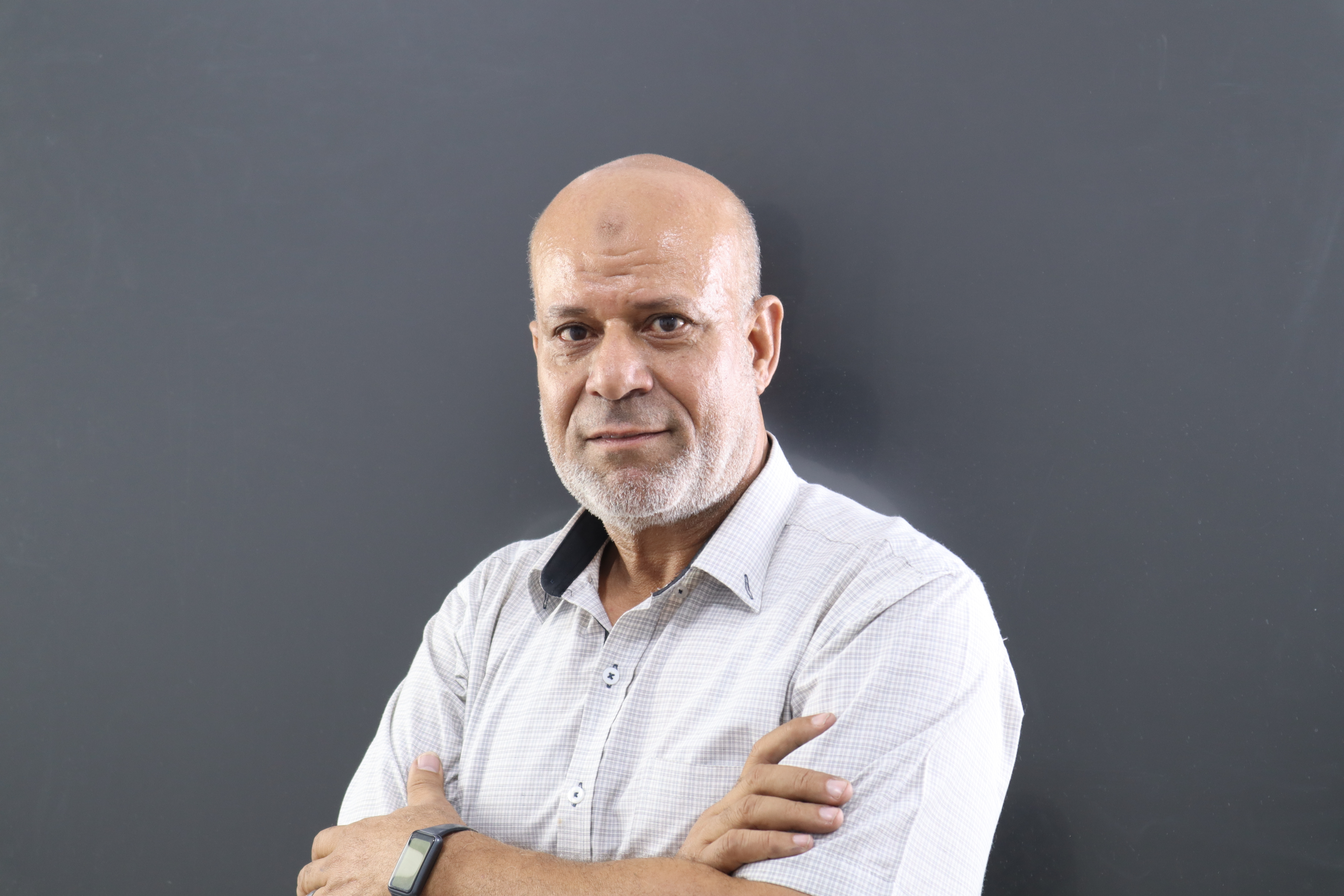 الشهر الاول والثاني للصف الثالث الثانوي ( أ / احمد سكريه ) لغه انجليزيه